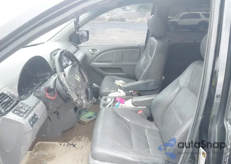 2010 Honda Odyssey Touring из США, поврежденный, VIN 5FNRL3H92AB084702